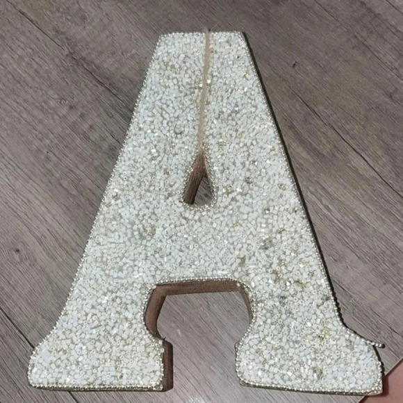 GOLD GLITTER AND PEARL DECORATIVE BLOCK LETTER “A” 7x8x2 - Picture 10 of 11